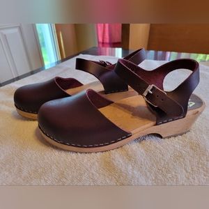 Mia Swedish clogs, size 9